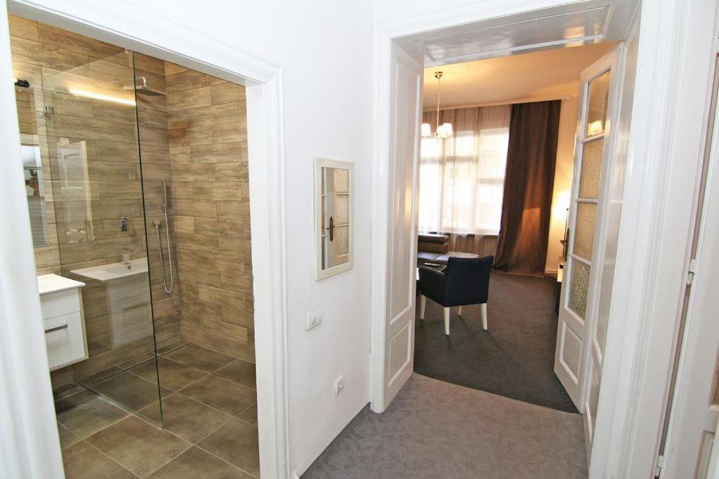Hearth Of Belgrade Apartment Esterno foto