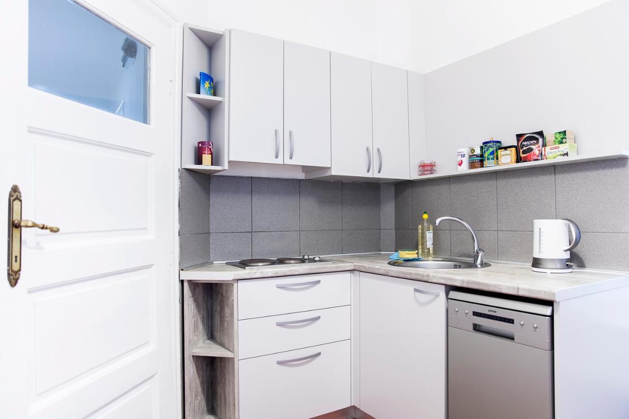 Hearth Of Belgrade Apartment Esterno foto